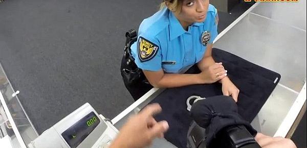  Latina police officer banged by pawn guy